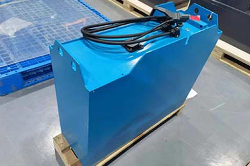 ما هي مزايا بطاريات الليثيوم رافعة شوكية ؟