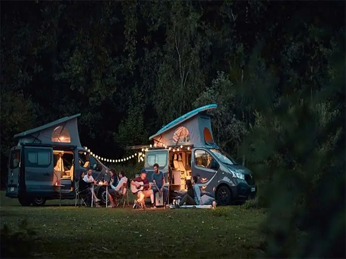 تخزين الليثيوم يوفر وحدات بطارية لمركبات التخييم في ألمانيا